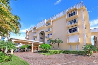 Building Photo - 3450 Gulf Shore Blvd N