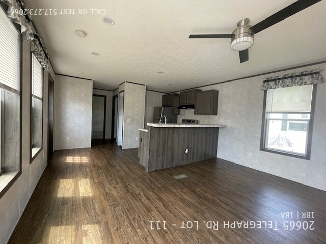 Foto del edificio - 20665 Telegraph Rd