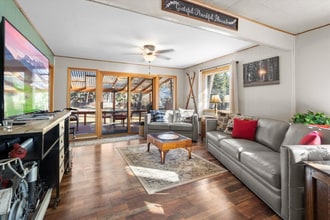 Building Photo - 191 Stoner Creek Rd