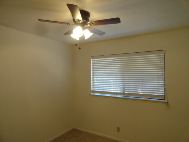 Building Photo - 4146 Shera Ln