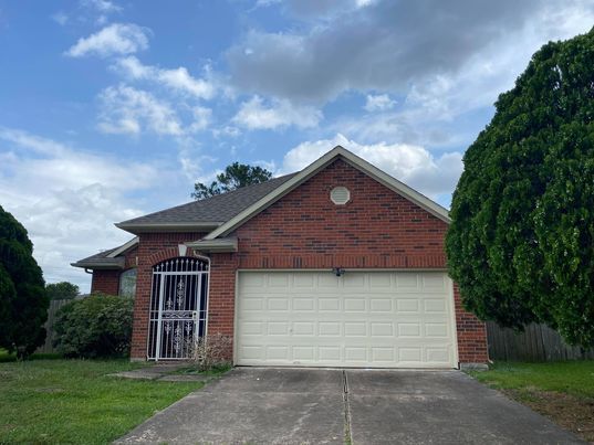 Front of House - 13403 Agarita Ln