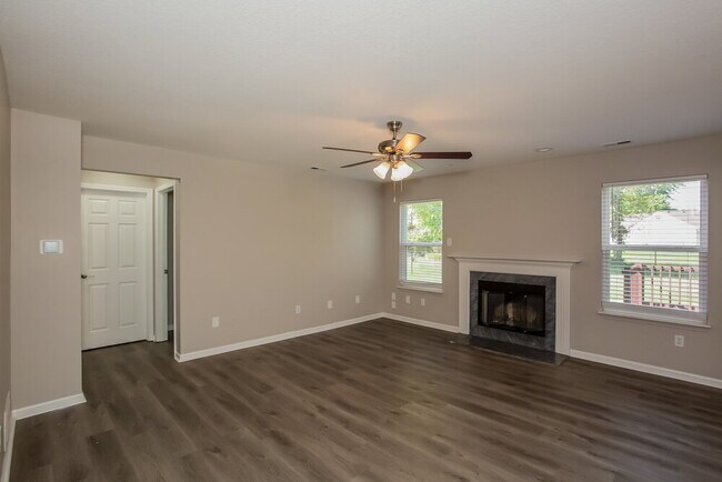 Foto del edificio - 7018 Oldham Dr