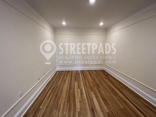 Building Photo - 1 bedroom in Boston MA 02135