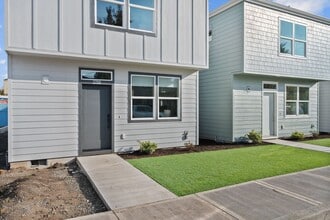 Building Photo - 2832 Crater Ln