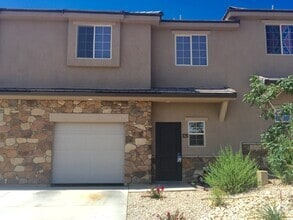 Building Photo - 370 W Buena Vista Blvd