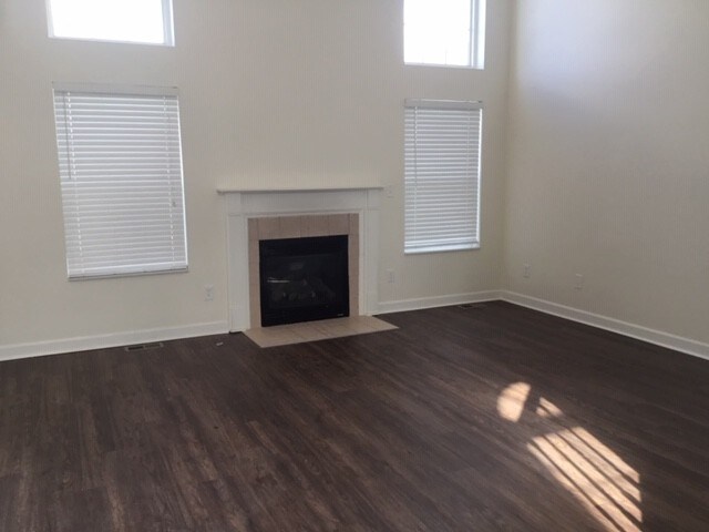 Foto del edificio - 1130 Mastell Drive