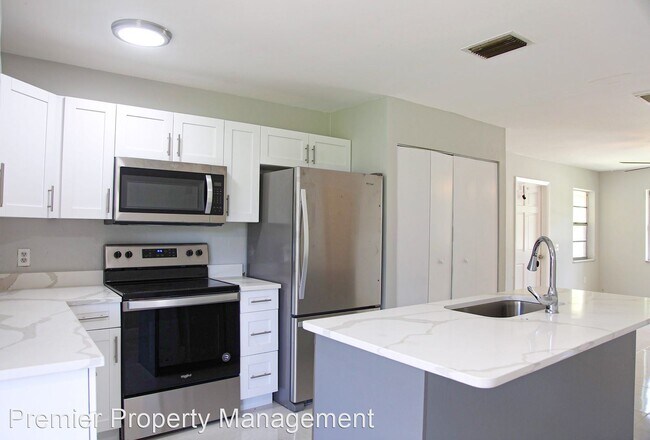 Building Photo - 2 br, 1 bath House - 3673 Estey