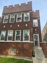 Building Photo - 1635 N Meade Ave