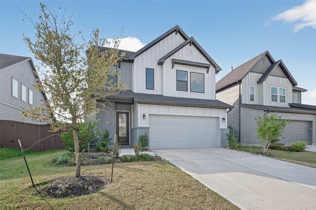 Foto del edificio - 16915 Chapel Knox Dr