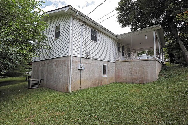 Foto del edificio - House Close To Campus!