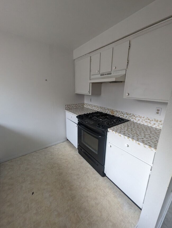 Foto del edificio - 235/237 Whitesell St W
