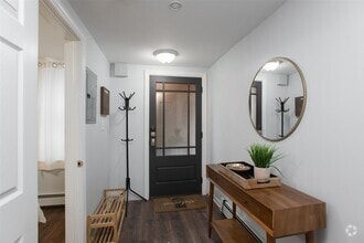 Building Photo - 281 Pavonia Ave