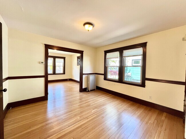 Foto del edificio - 19 Haskell St