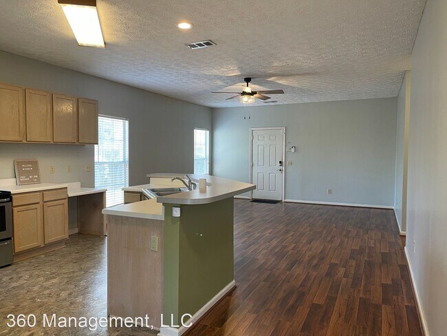 Building Photo - 2 br, 2 bath House - 1009 Gentry Dr