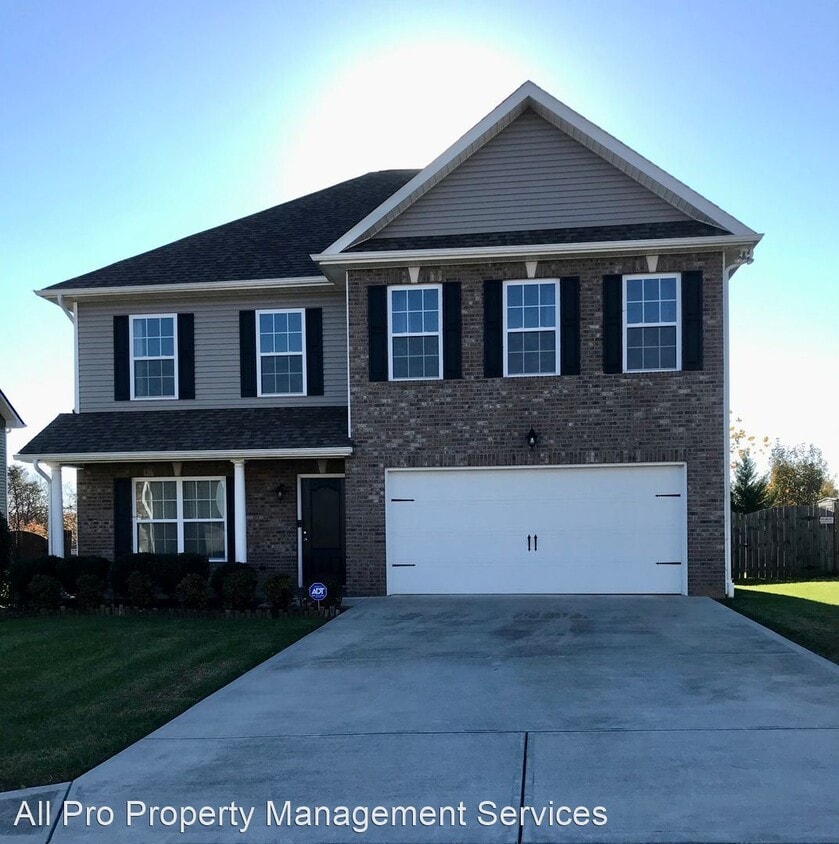 2624 Southwinds Cir, Sevierville, TN 37876 House Rental in Sevierville, TN
