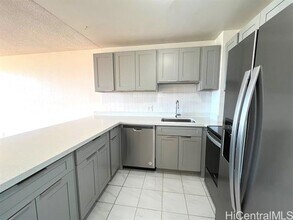 Building Photo - 55 S Kukui St