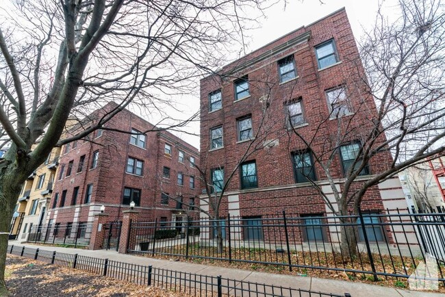 Foto del edificio - 1 bedroom in Chicago IL 60613