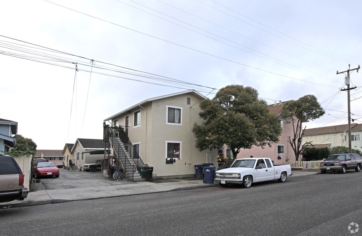 Primary Photo - 22 Brooklyn St