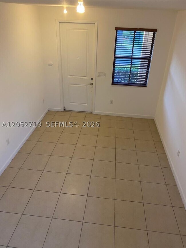 Foto del edificio - 15062 SW 117th Way