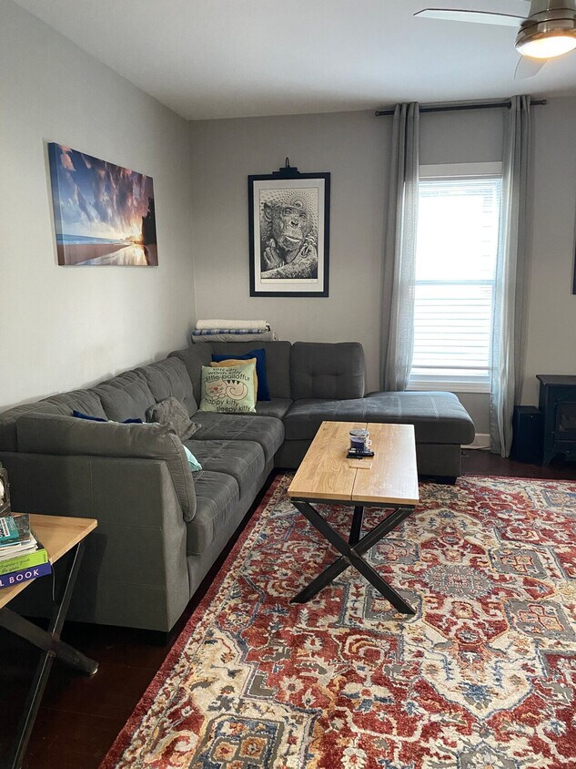 Foto principal - 357 Franklin St