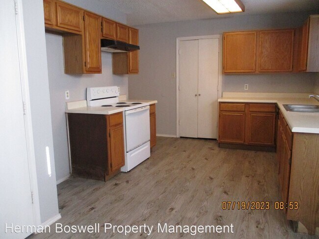 Building Photo - 3 br, 2 bath House - 1105 Cardinal Oaks