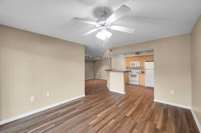Foto del edificio - 3614 NW Adriatic Ln
