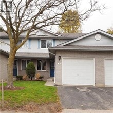 Building Photo - 425 KINGSCOURT Dr