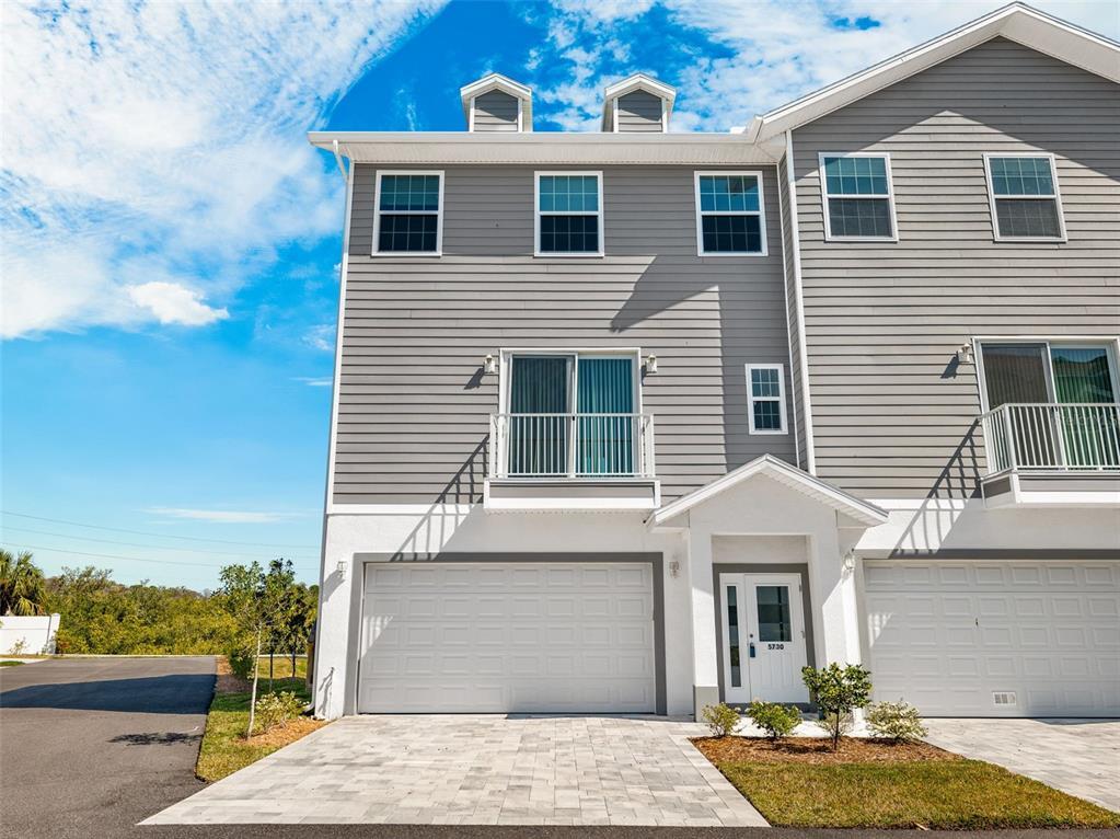 Primary Photo - 5730 Biscayne Ct