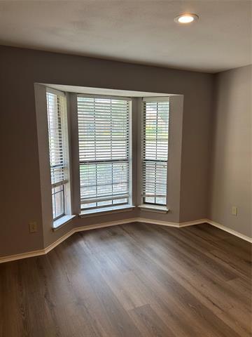 Building Photo - 1317 Chicota Dr