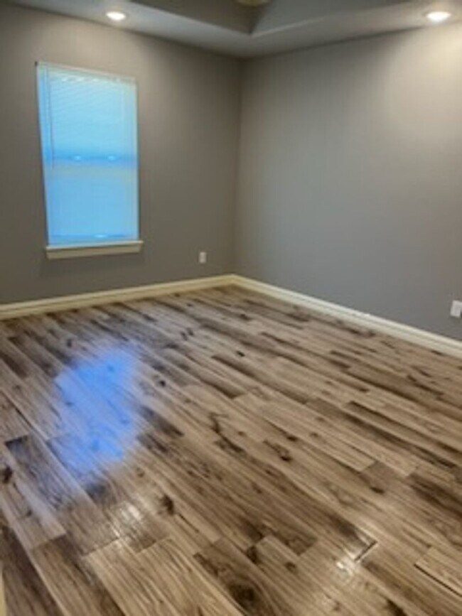 Foto del edificio - 3 bedroom Duplex