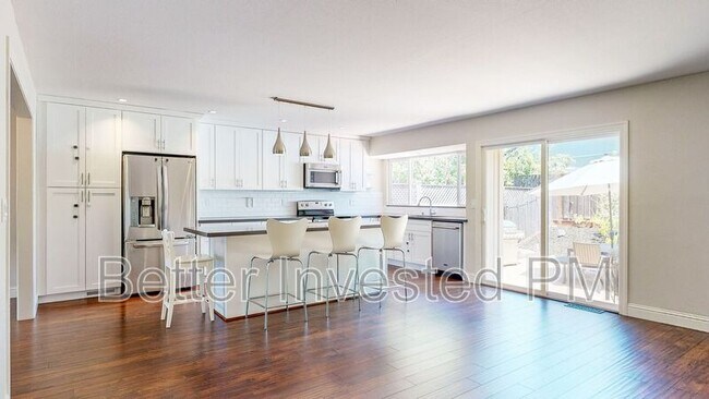 Foto del edificio - 5366 El Mercado Pkwy