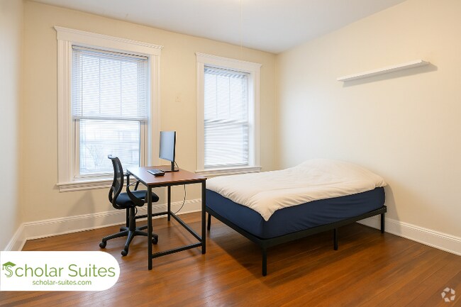 Building Photo - 1247 Beacon St