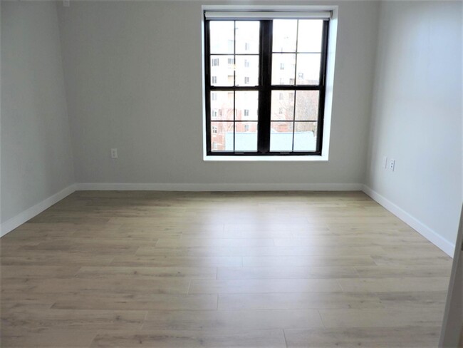 Foto del edificio - 9 Soden St