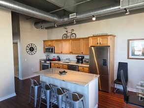 Building Photo - 511 N Broad St