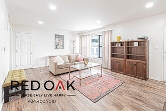 Building Photo - 4505 Santa Rosalia Dr