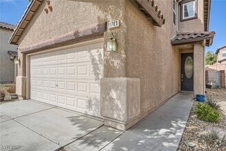 Building Photo - 11783 Red Water Ct