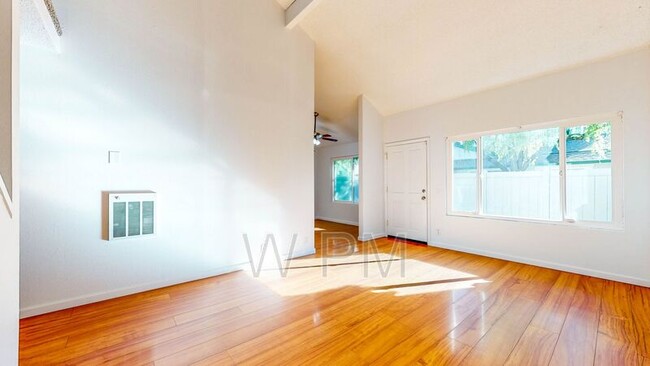 Building Photo - 6613 Meadow Pines Ave