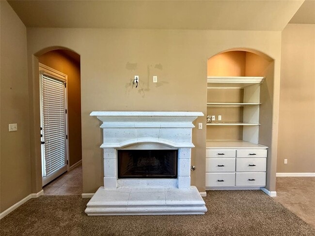 Foto del edificio - 2404 Sweetwater Ln