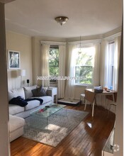 Building Photo - 360 Riverway