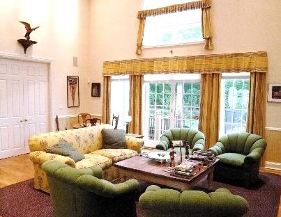Foto del edificio - 122 Coopers Farm Rd