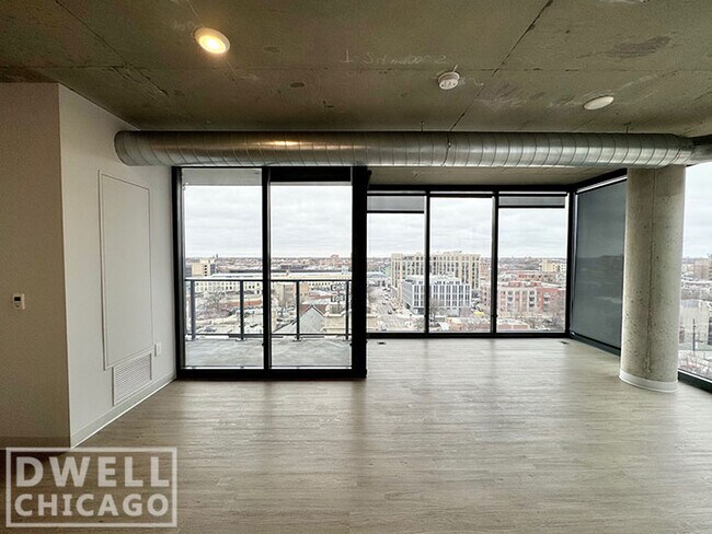 Foto del edificio - 4505 N Sheridan Rd