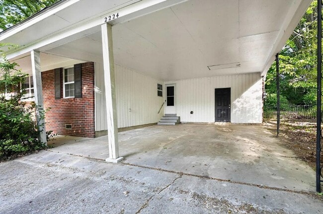 Photo - 2224 Wellons Ave, House