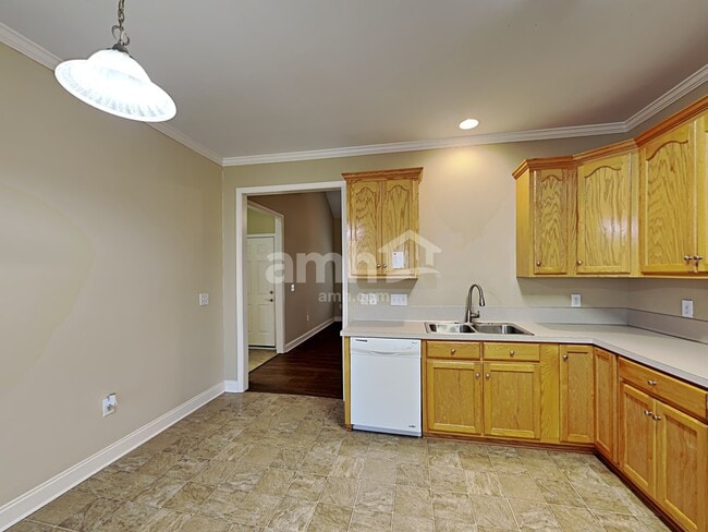 Foto del edificio - 24 Lakewood Ct NW