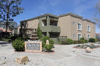 Building Photo - Casa Del Sol Apartment Homes