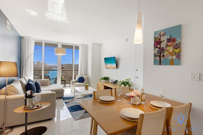 Foto del edificio - 2602 E Hallandale Beach Blvd