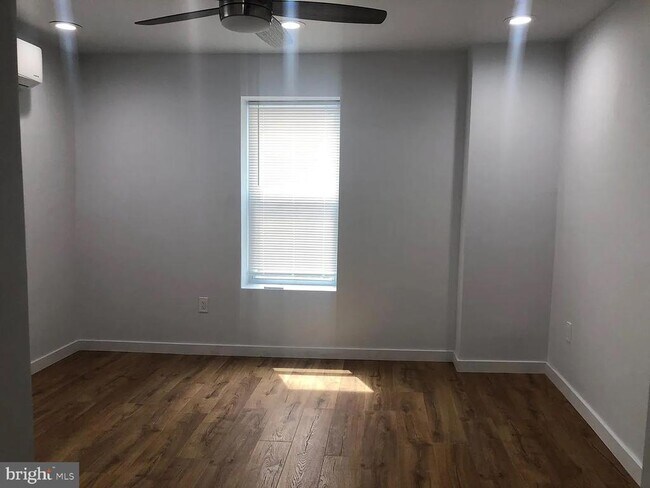 Foto del edificio - 2904 Poplar St