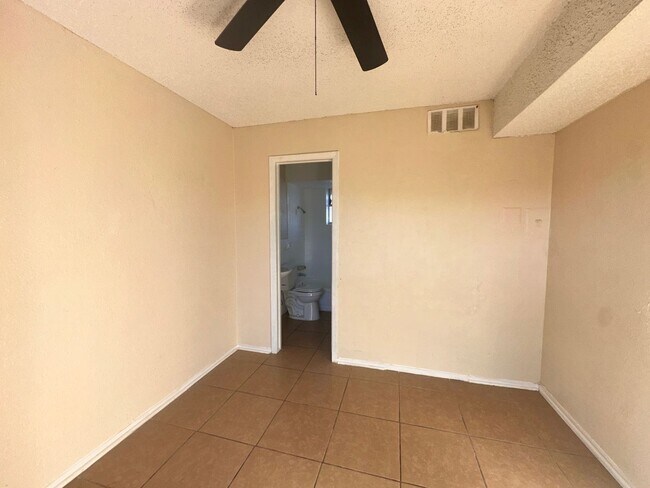 Foto del edificio - Affordable and Cozy Studio