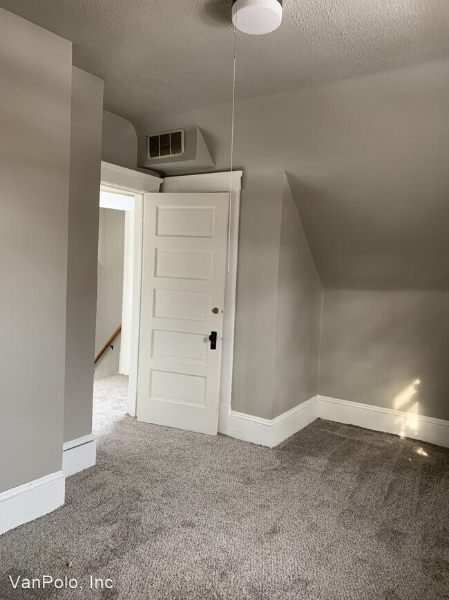 Foto del edificio - 2 br, 1 bath House - 3737 Marvin Ave