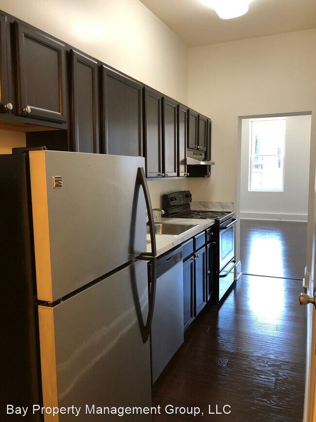 Building Photo - 1210 St Paul St