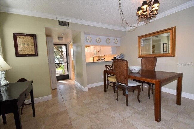 Foto del edificio - 1716 Glenhouse Dr